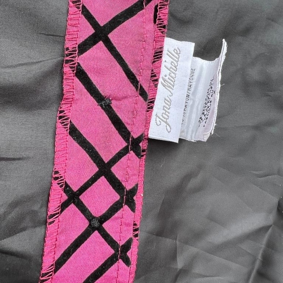 Jona Michelle Dress - Picture 5 of 6